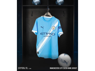Les maillots de Manchester city son disponible à bon prix