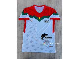 Maillot original pour plusieurs club et fédération sportive