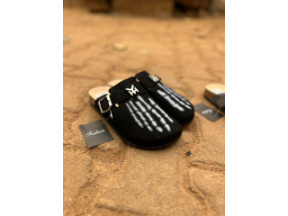 Vente de vêtements pour femmes et hommes