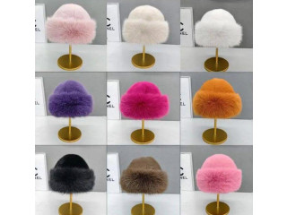 Chapeau peluche type chanel