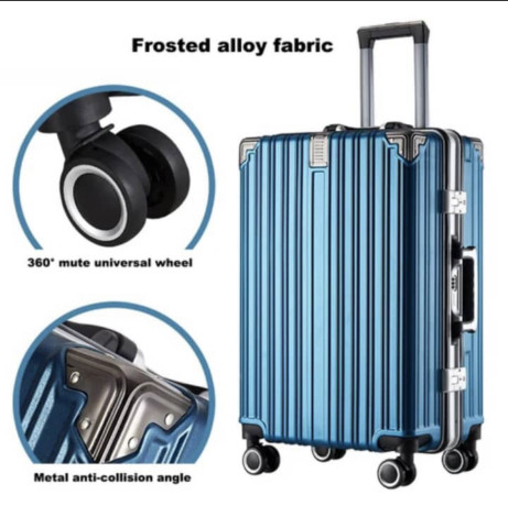 les-valise-qualite-son-disponible-a-bon-prix-ya-differents-modeles-et-differents-qualite-big-4
