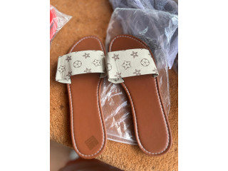 Chaussures plates pour Femmes en gros et détails