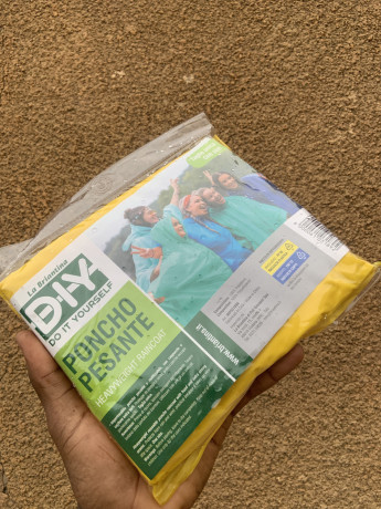 impermeable-big-1