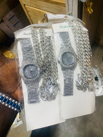chaine-bague-montre-big-2
