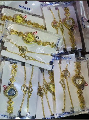 montre-pour-femmes-big-0