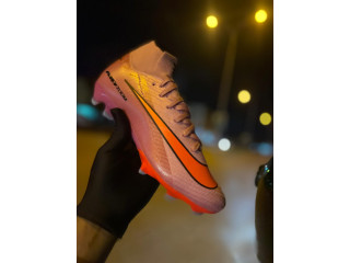 Maillots crampons de qualité