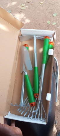 ensemble-de-jardinages-5pcs-big-1