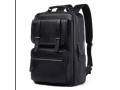 sac-a-dos-noir-en-cuir-elegant-style-urbain-et-organisation-optimale-small-0