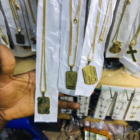 je-vend-des-chaines-qualite-engros-et-detaille-a-bon-prix-big-3
