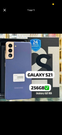 samsung-s21-big-0
