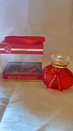 sentir-bon-cest-la-base-quoi-de-mieux-que-les-bons-parfums-de-chez-maria-big-0
