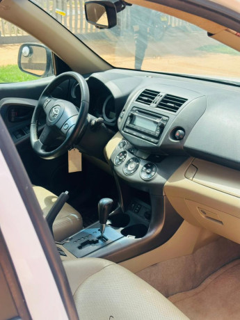 toyota-rav4-a-vendre-big-3