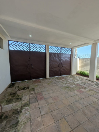 villa-r1-a-ouaga-2000-extension-sud-big-4