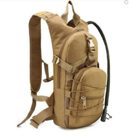 sac-a-dos-dhydratation-sportif-leger-compact-et-pratique-pour-randonnee-et-velo-big-0