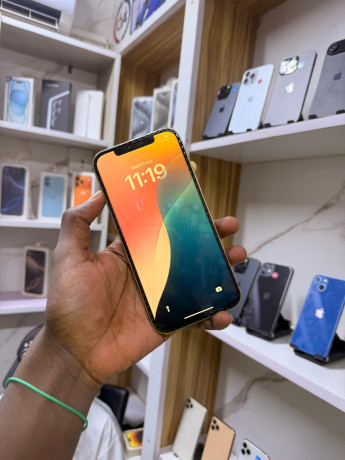 iphone-11-pro-max-256g-big-2