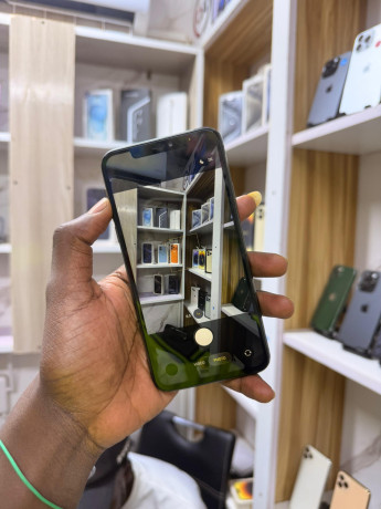 iphone-11-pro-max-256g-big-3