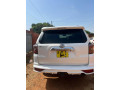 4-runner-2012-boite-automatiqu-4-cylindre-essence-climatise-dorigine-moteur-tres-propre-interessant-a-discuter-devant-le-vehicule-stp-small-1