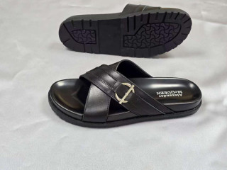 Nu pieds cuir
