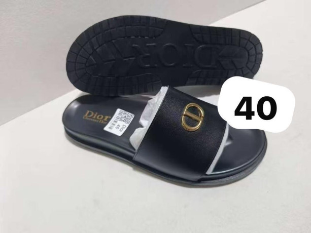 nu-pieds-cuir-big-3