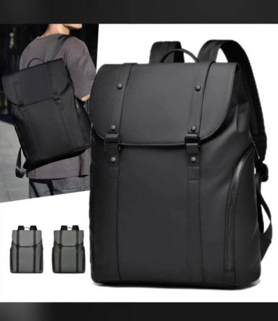 sac-a-dos-urbain-premium-noir-minimaliste-pour-ordinateur-portable-big-0