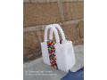 confection-de-panier-a-fruit-de-set-de-table-et-sacs-en-perle-small-0