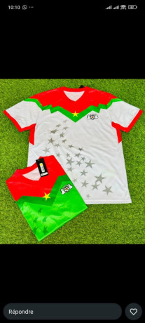 maillots-de-qualite-a-prix-abordables-big-1