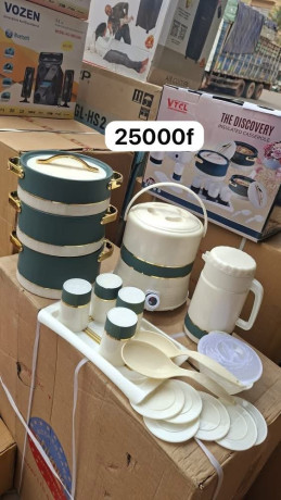 ensemble-plat-thermos-20-piece-a-25000f-big-1