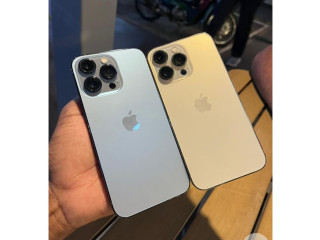IPhone 13 pro état nickel Batterie 100%