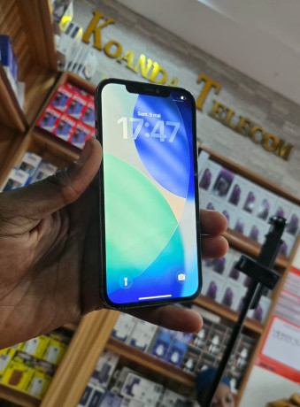 vendu-de-telephone-de-toute-le-marque-accessoires-reparation-de-telephone-et-seconde-mais-big-0