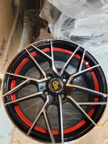 accessoires-automobiles-uniquement-big-1