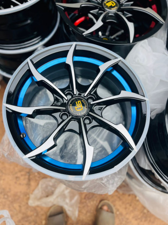 accessoires-automobiles-uniquement-big-4
