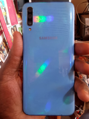 samsung-a70-big-2