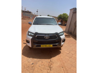 Automobile