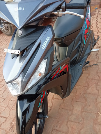 scooter-mio-125-big-0