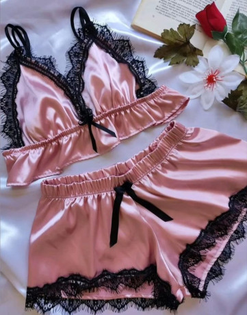 chez-takiya-fashion-cest-la-qualite-a-petit-prix-big-2
