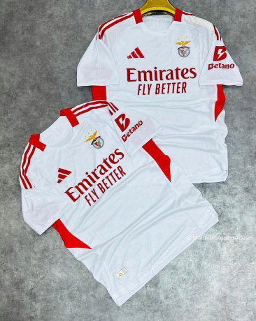 maillot-de-benfica-big-0