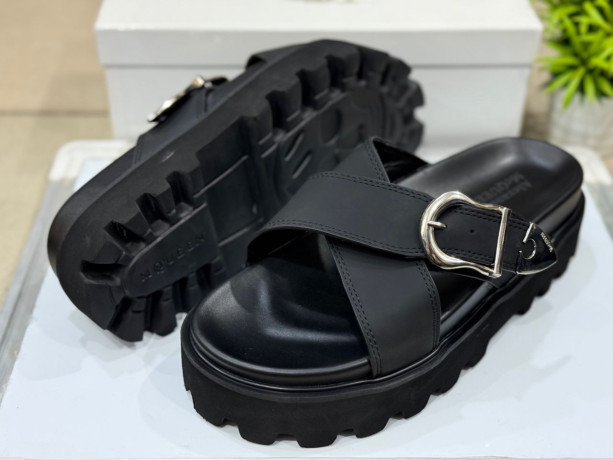 zizou-multi-services-des-chaussures-de-qualite-pour-tous-les-styles-big-0