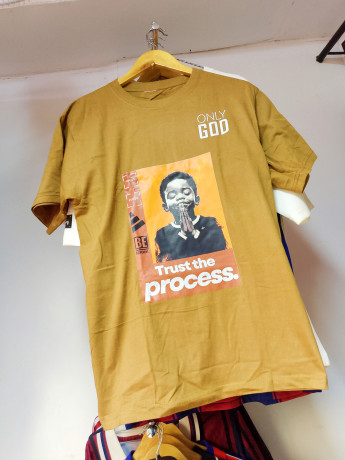 t-shirt-personnalise-100-cotonstock-limite-nous-livrons-a-prix-reduits-big-0