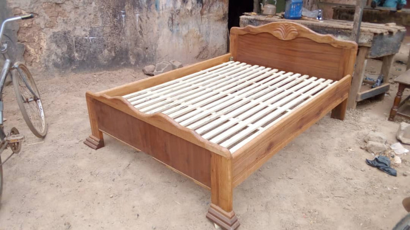 nikiema-multi-services-bois-et-materiel-big-2