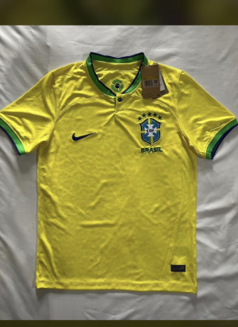 vente-des-maillots-pro-et-simple-possibilite-de-prendre-en-prix-grossiste-aussi-big-1