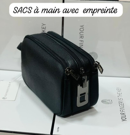 la-maison-mere-des-phones-big-1