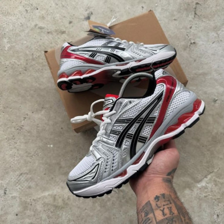 des-paires-de-chaussures-hommes-big-3