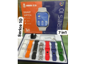 montre-connectee-avec-plusieurs-bracelets-small-0