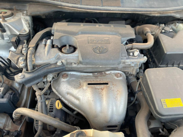 toyota-camry-big-0