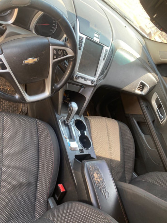 vente-de-vehicules-automobiles-big-3