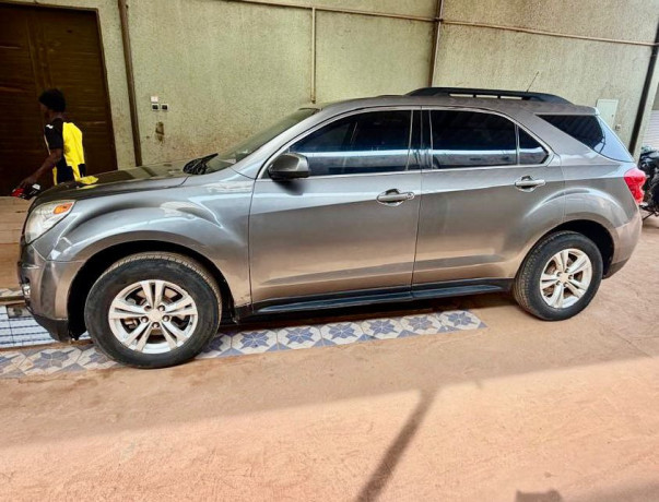 vente-de-vehicules-automobiles-big-0