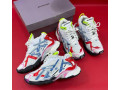 paires-de-chaussures-a-des-prix-abordables-small-1