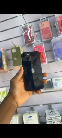 iphone-13-simple-big-1