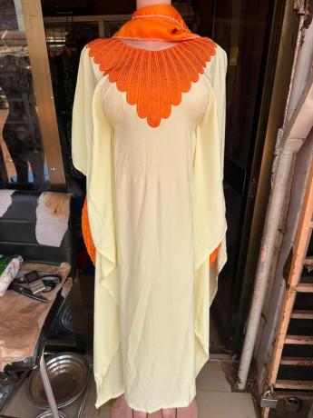 collection-chic-elegante-lunivers-de-la-femme-elegante-mode-big-0