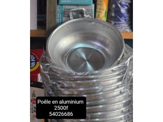 Poêle en aluminium